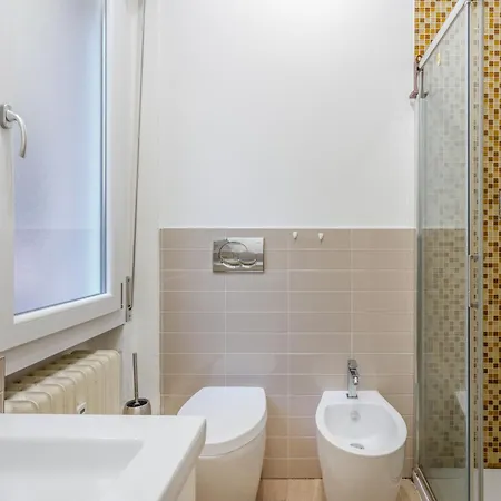 Cozy Loft - Via Emilia Est Centro *