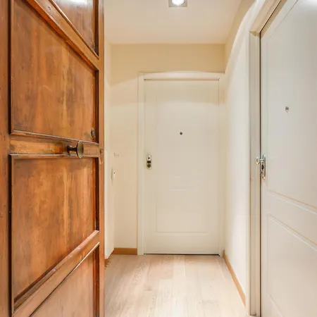 Cozy Loft - Via Emilia Est Centro דירה מודנה