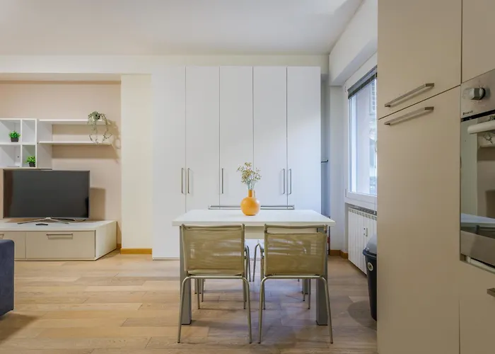 Apartamento Cozy Loft - Via Emilia Est Centro Modena