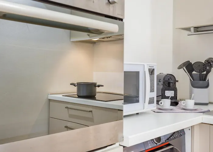 Cozy Loft - Via Emilia Est Centro * Modena