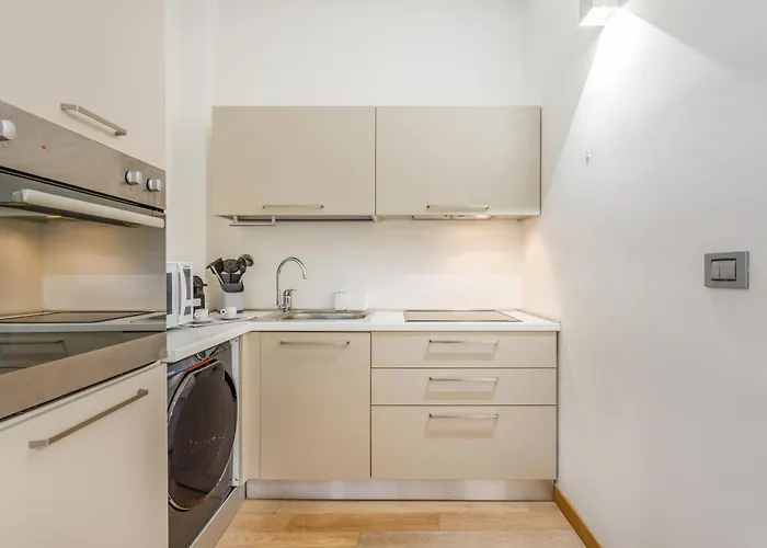 Cozy Loft - Via Emilia Est Centro